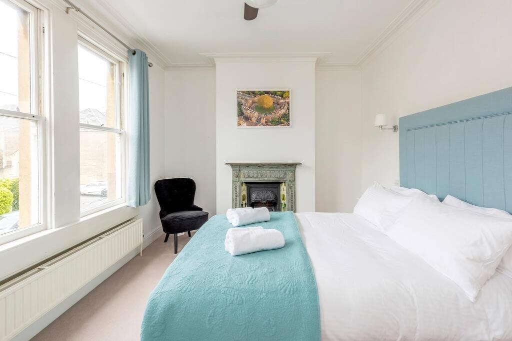 Spacious House - 2 Double Rooms - Street Parking - Garden Bath Exterior foto