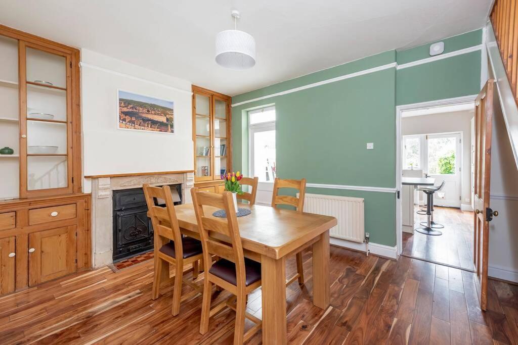 Spacious House - 2 Double Rooms - Street Parking - Garden Bath Exterior foto